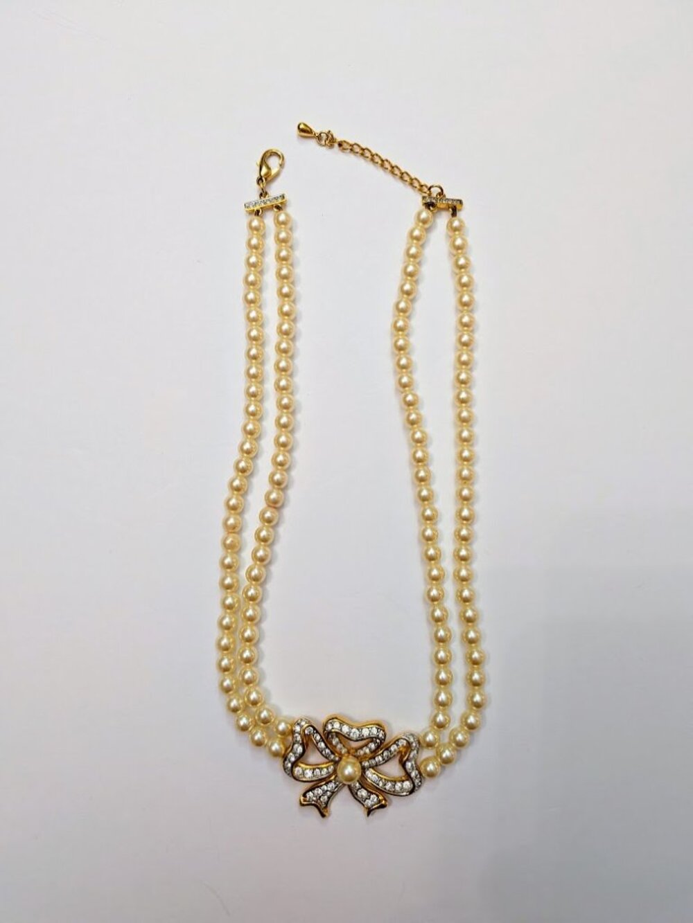 Vintage Double Strand Faux Pearl Rhinestone Bow Necklace Gold Tone